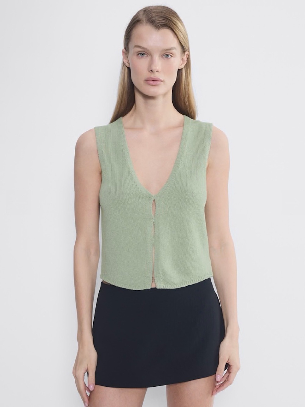 Aritzia Wilfred Cotton Charm™ Basque Sweater Vest light green size XS